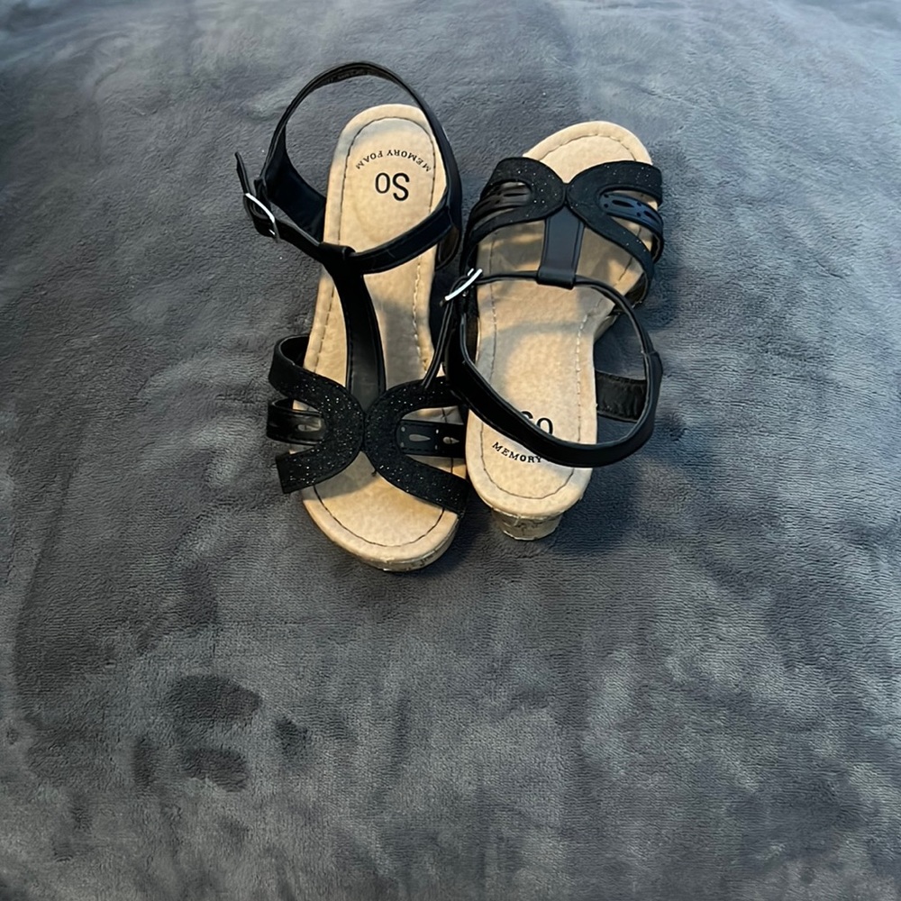 So Gull girls wedge Sandal